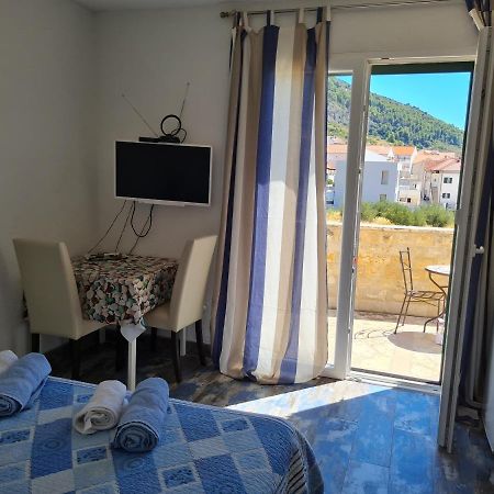 Rooms Andelka بول المظهر الخارجي الصورة
