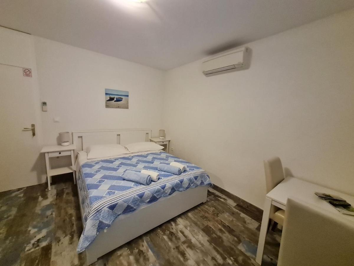 Rooms Andelka بول الغرفة الصورة
